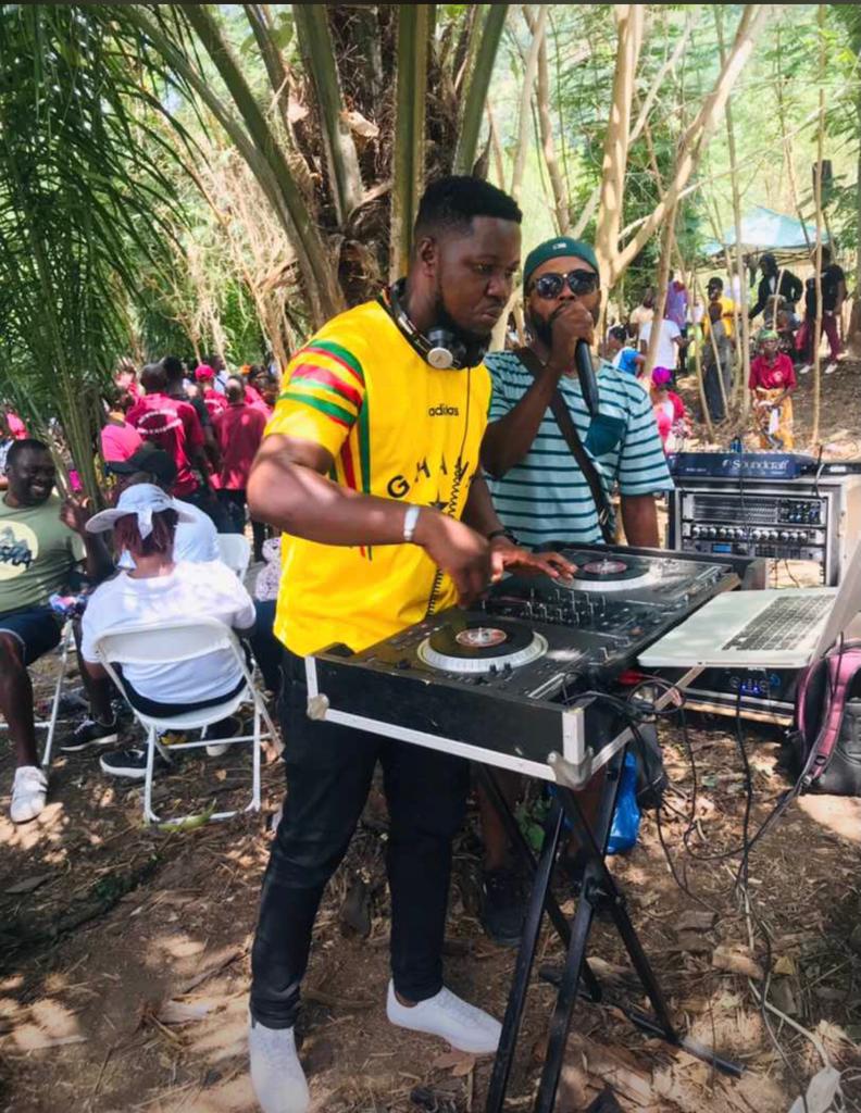 Asogli State kicks off Te Za 2022 with hike on Adaklu Mountain 